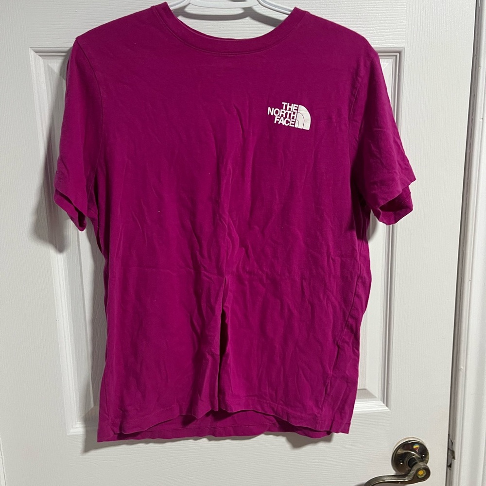 The North Face Magenta Tee - Picture 1 of 2